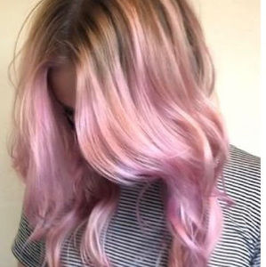 Meet your Posher, Laura